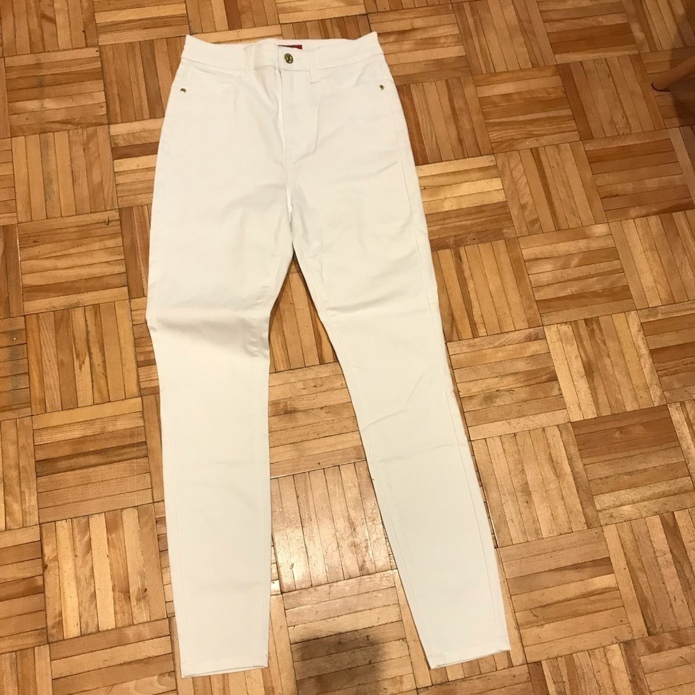 Guess jeans nwot​​​​​​​​​​​ - Picture 2 of 5